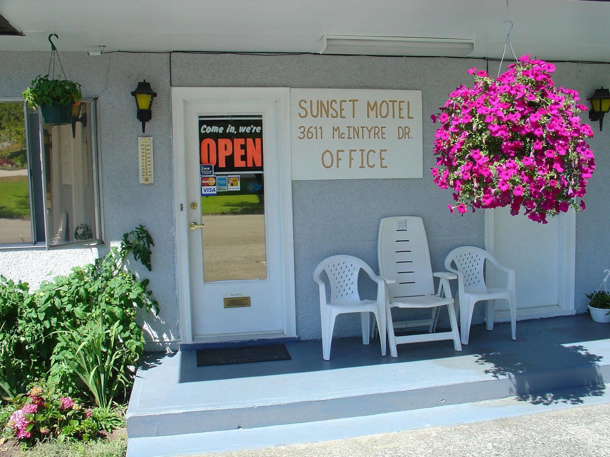 Sunset Motel Port Alberni Exterior foto